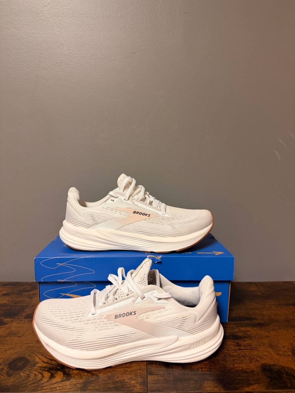 Brooks Revel 8 Running Sneakers with Subtle Tan Accent